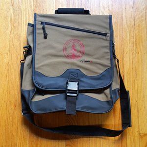 Stanford U laptop bag - pockets galore, like new